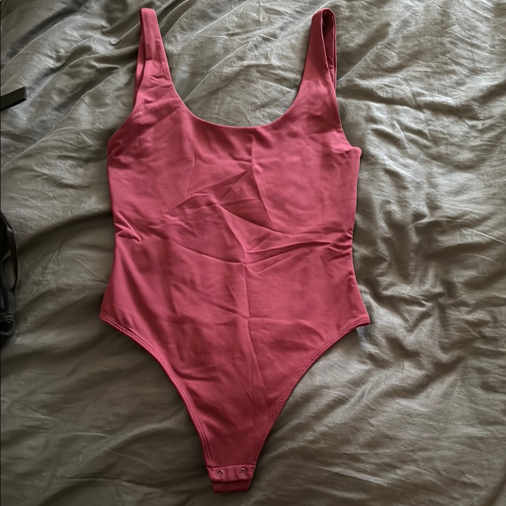 Aritzia body suit-  never worn